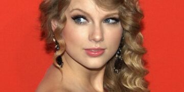 Biography of Taylor Swift
