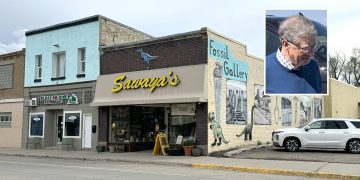 Bill Gates broke into a small-town poker game